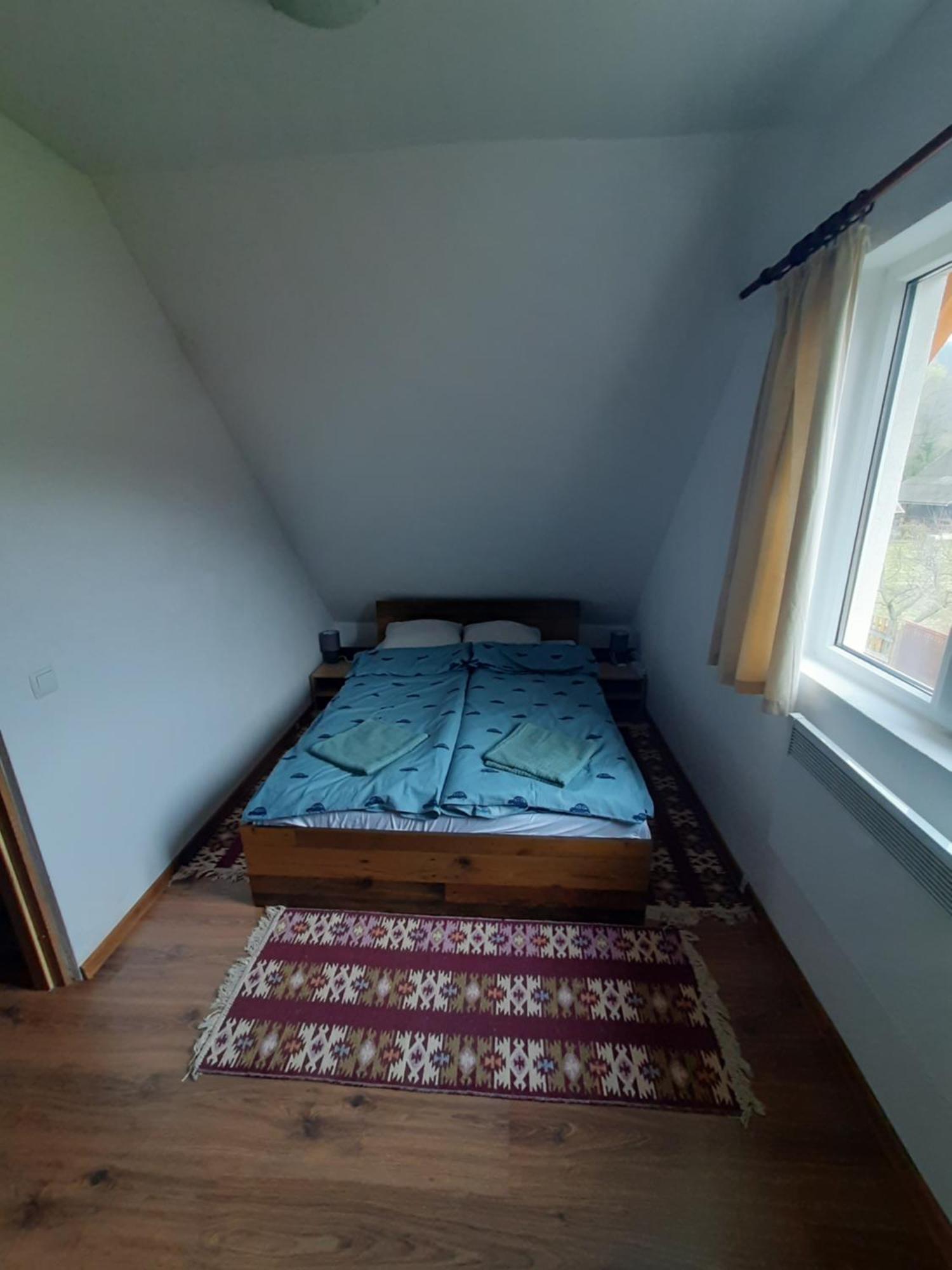 Mountain Cozy Home Sub Cetate Esterno foto