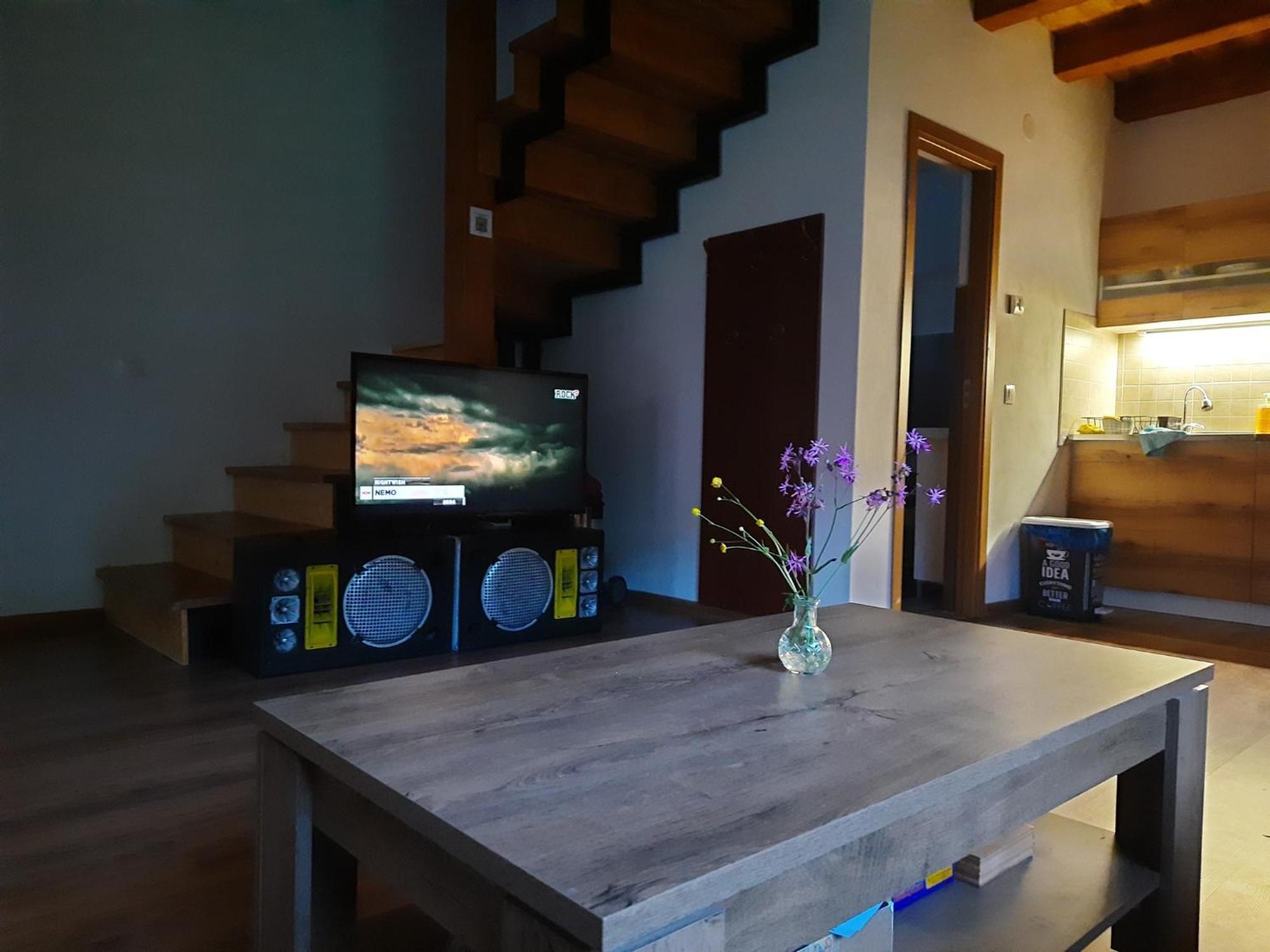 Mountain Cozy Home Sub Cetate Esterno foto