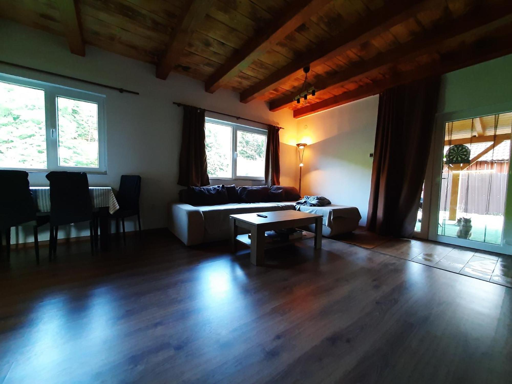 Mountain Cozy Home Sub Cetate Esterno foto